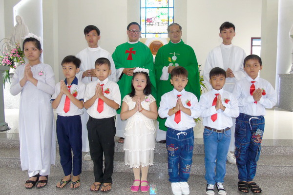 Họ đạo Vĩnh Kim: nợ tình thương