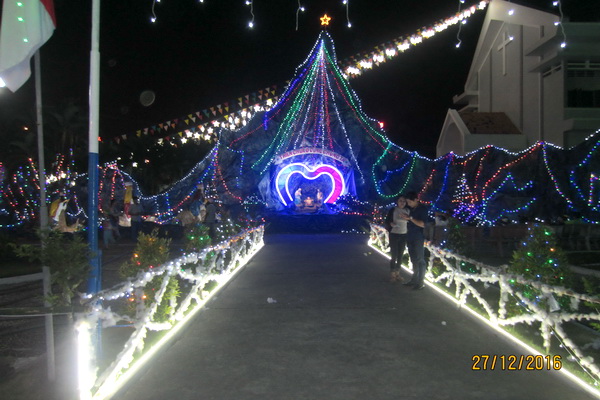 Giáo Xứ Tân An: Mừng Chúa Giáng Sinh, 24.12.2016