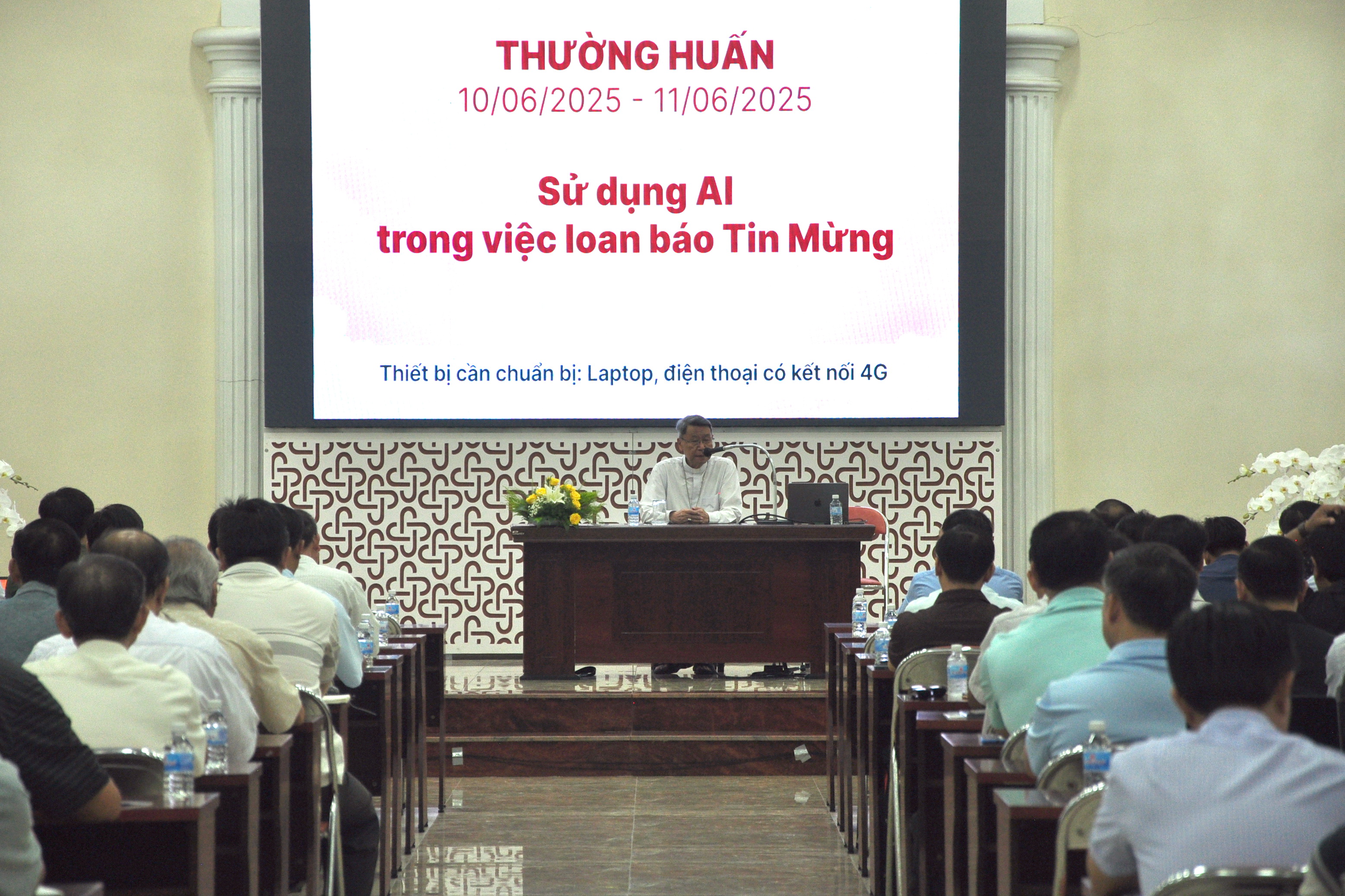Đức cha Phêrô khai mạc Tuần Thường huấn Linh mục năm 2025