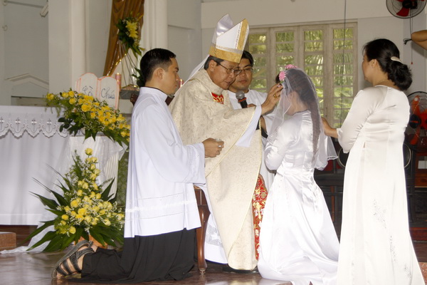 Gx Binh Trung_Le ban BT Them suc 13.jpg