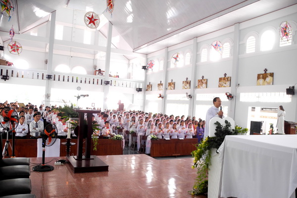 Gx Binh Trung_Le ban BT Them suc 29.jpg