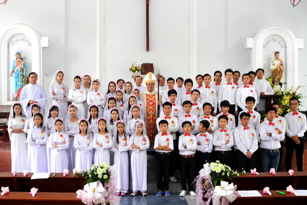 Gx Binh Trung_Le ban BT Them suc 47.jpg