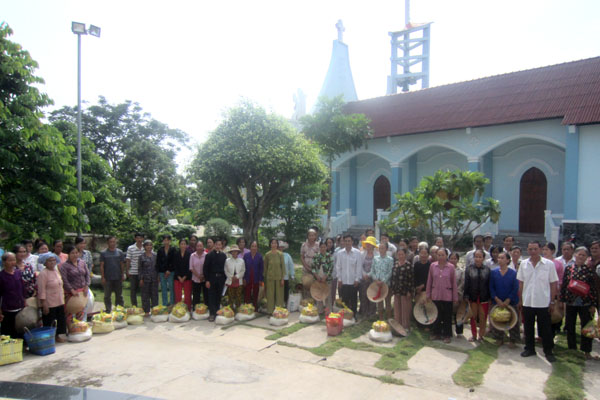 Gx Cai Thia-hat gao yeu thuong 06.jpg