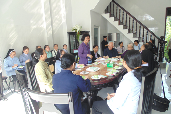 Dong MTG Tan An- Be Tren Thuong cap 06.jpg