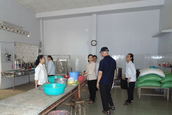 Dong MTG Tan An- Be Tren Thuong cap 11.jpg