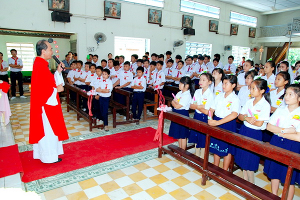 Gx Duc Hoa_don nhan hong an 05.jpg