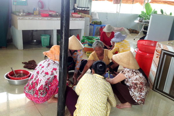 Gh My Loi_Kham benh va phat thuoc 14.jpg