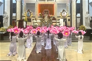 Tháng Hoa: Giáo xứ An Đức dâng kính Mẹ