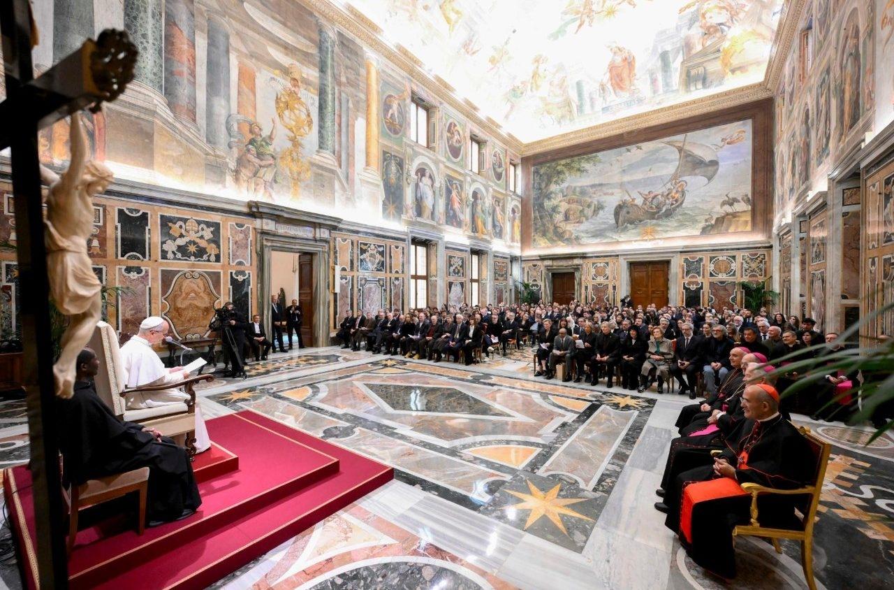 Đức Thánh Cha tiếp các đại diện của thế giới điện ảnh