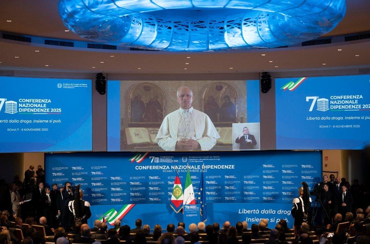 Đức Thánh Cha Lêô XIV kêu gọi trợ giúp và giáo dục giới trẻ thoát khỏi tình trạng ‘nghiện ngập’