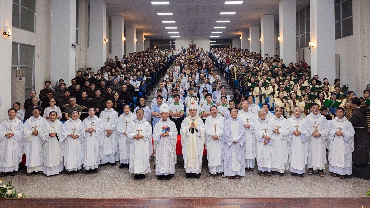 Cái nhìn tổng quát về Giáo hội Việt Nam qua số liệu thống kê năm 2025