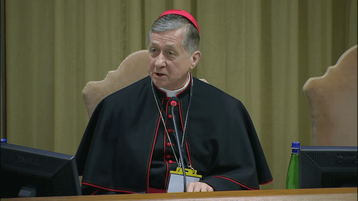 Đức Hồng y Cupich lên án vụ đốt Thánh giá tại công viên Grant ở Chicago