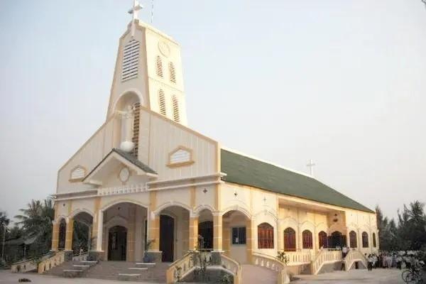 Giáo Xứ Cồn Bà