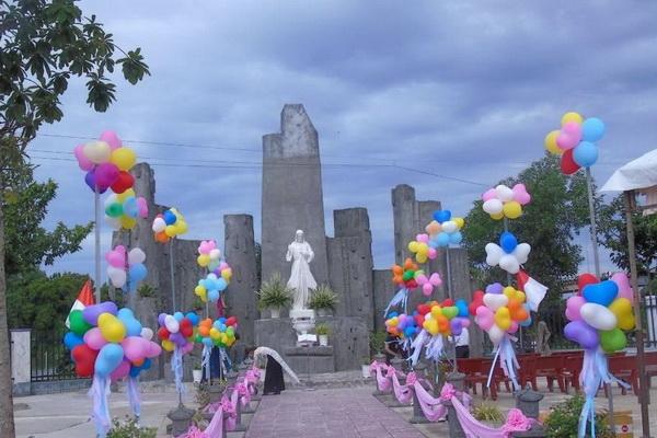 Gx. Hiệp Hòa: Thánh lễ khánh thành lễ đài Lòng Thương Xót Chúa