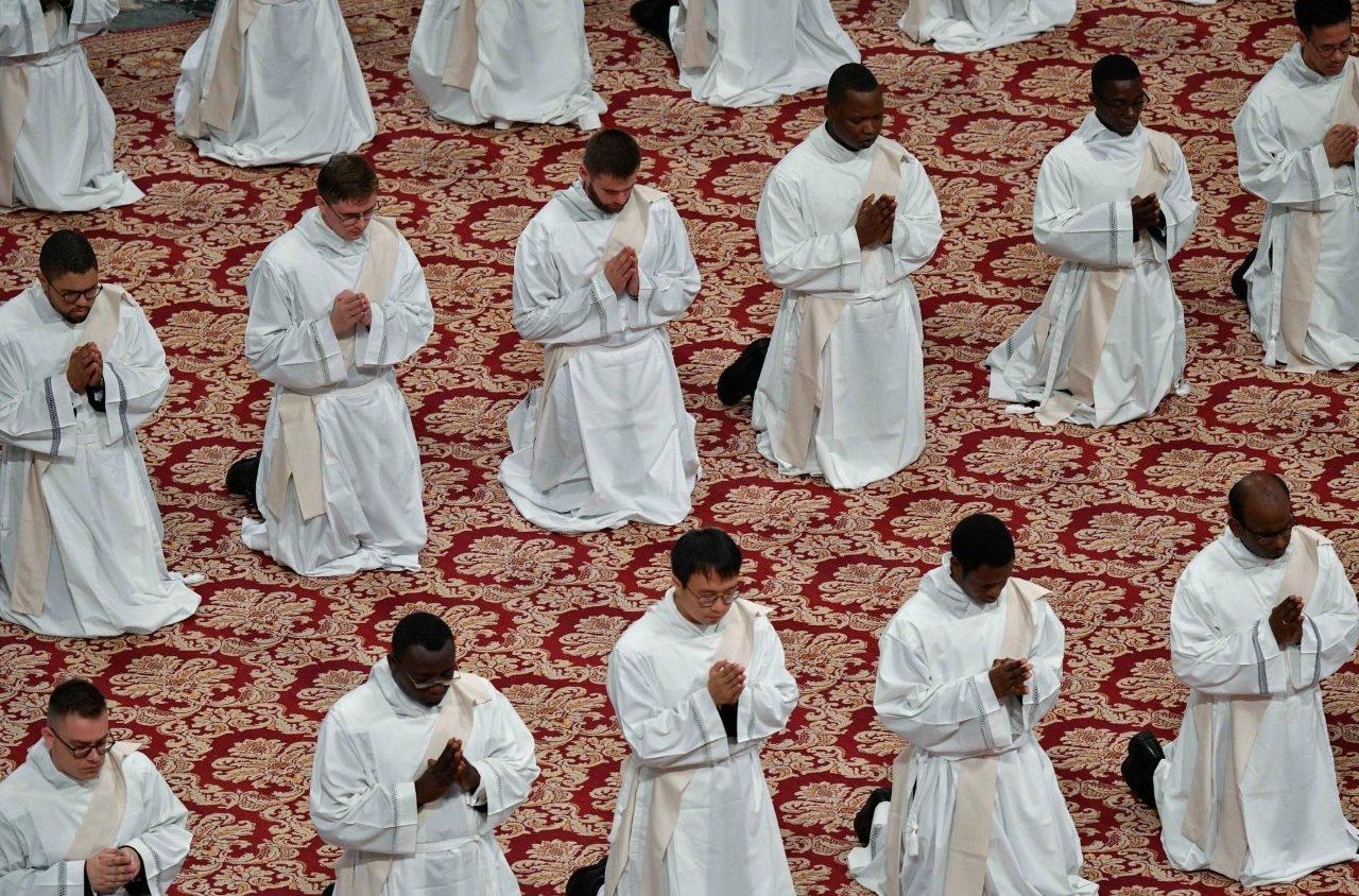 Đức Thánh Cha Lêô XIV: Ơn gọi linh mục đòi hỏi sự hiến dâng tự do và trái tim thuần khiết